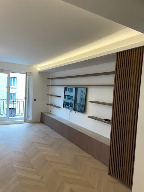 Royal Décoration - Rénovation complète d'un appartement rue de Ségur à Paris