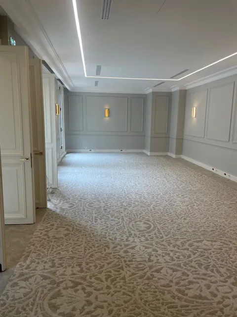 Royal Décoration - Rénovation d'un plateau de bureaux