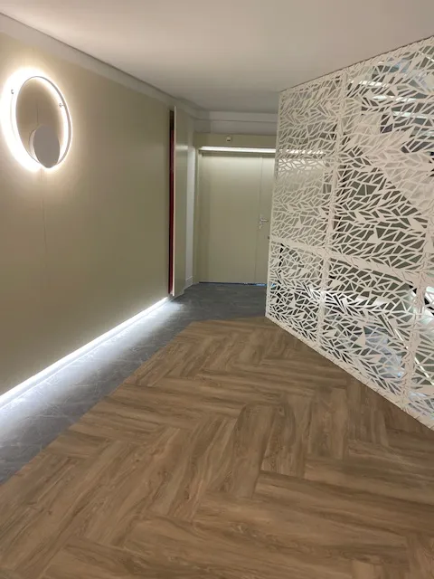 Royal Décoration - Rénovation d'un plateau de bureaux