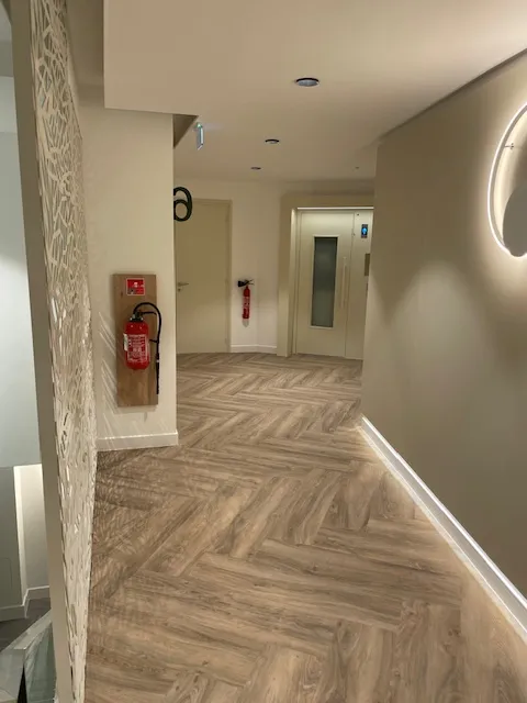 Royal Décoration - Rénovation d'un plateau de bureaux