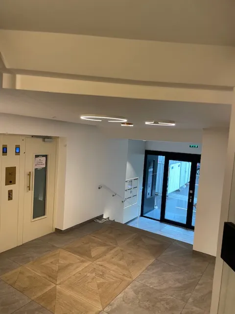 Royal Décoration - Rénovation d'un plateau de bureaux