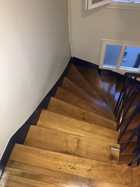 Royal Décoration - Rénovation complète d'une cage d'escaliers