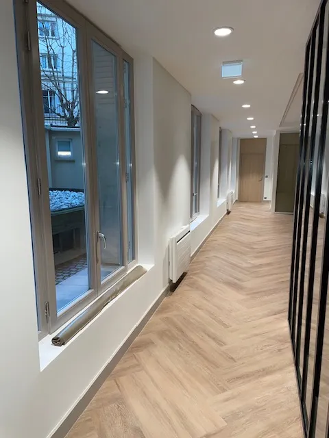 Royal Décoration - Rénovation de bureaux